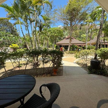 Beach Bungalow At Lanta Resort Koh Lanta Exterior photo