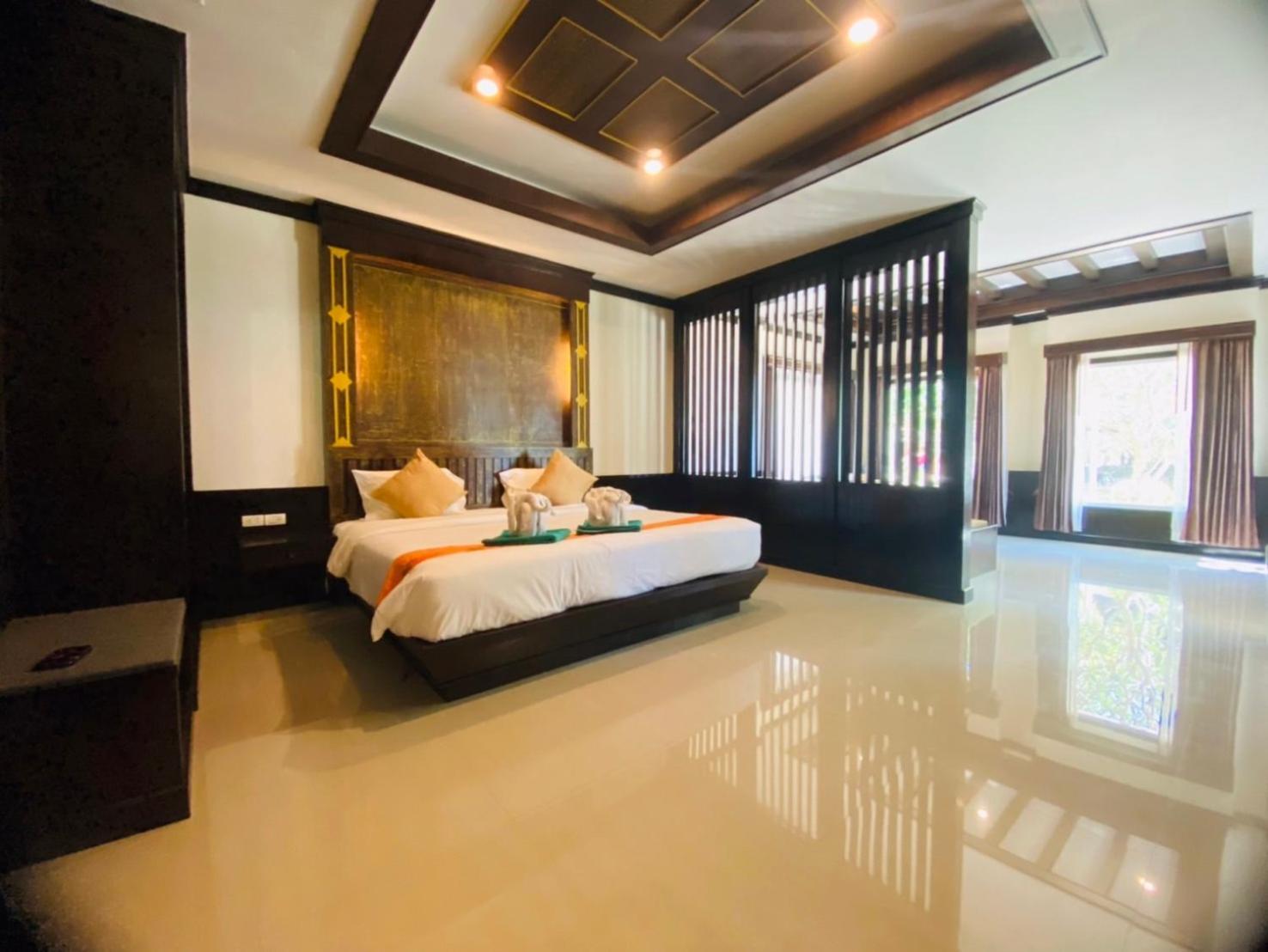 Beach Bungalow At Lanta Resort Koh Lanta Exterior photo