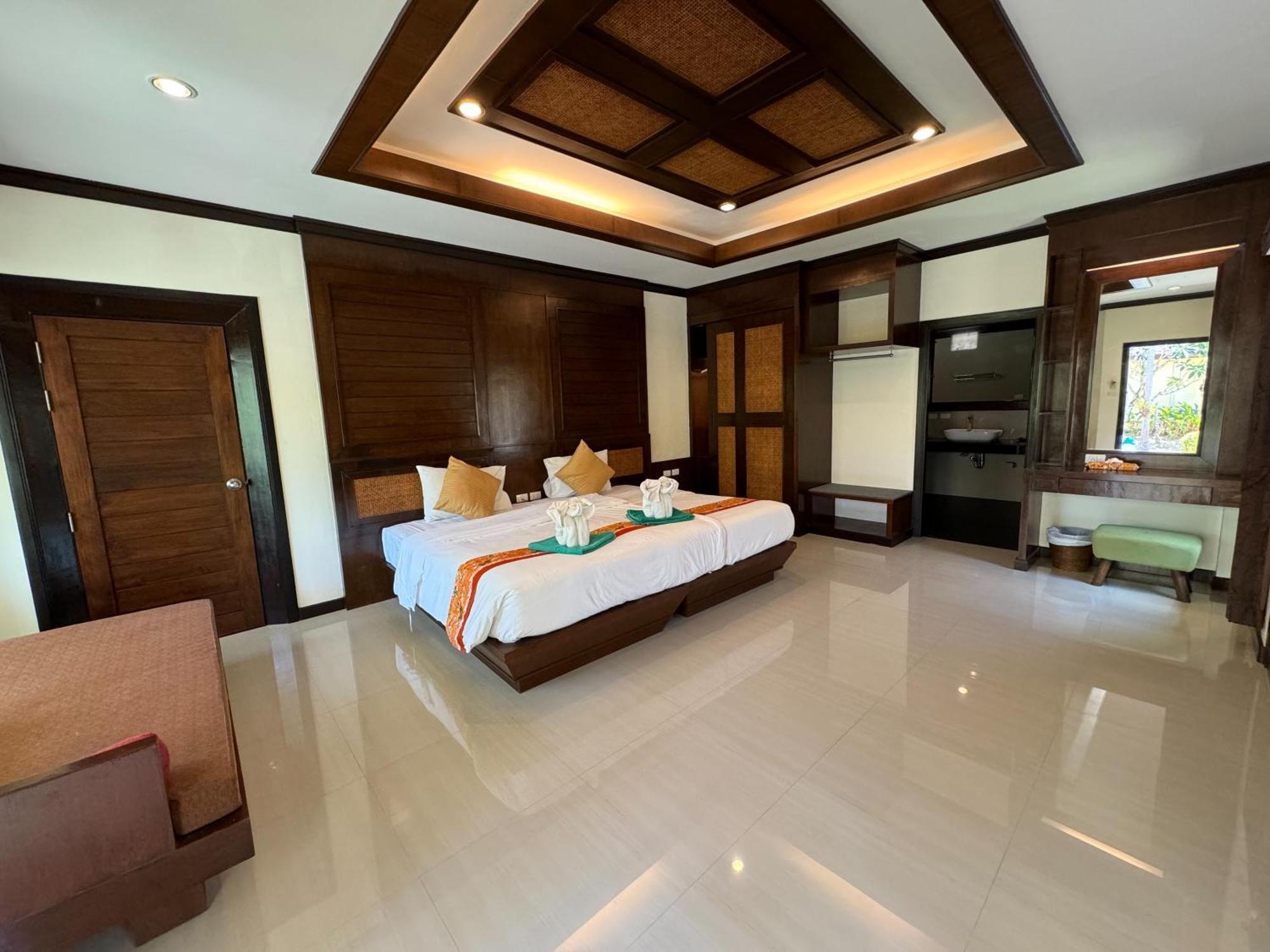 Beach Bungalow At Lanta Resort Koh Lanta Exterior photo