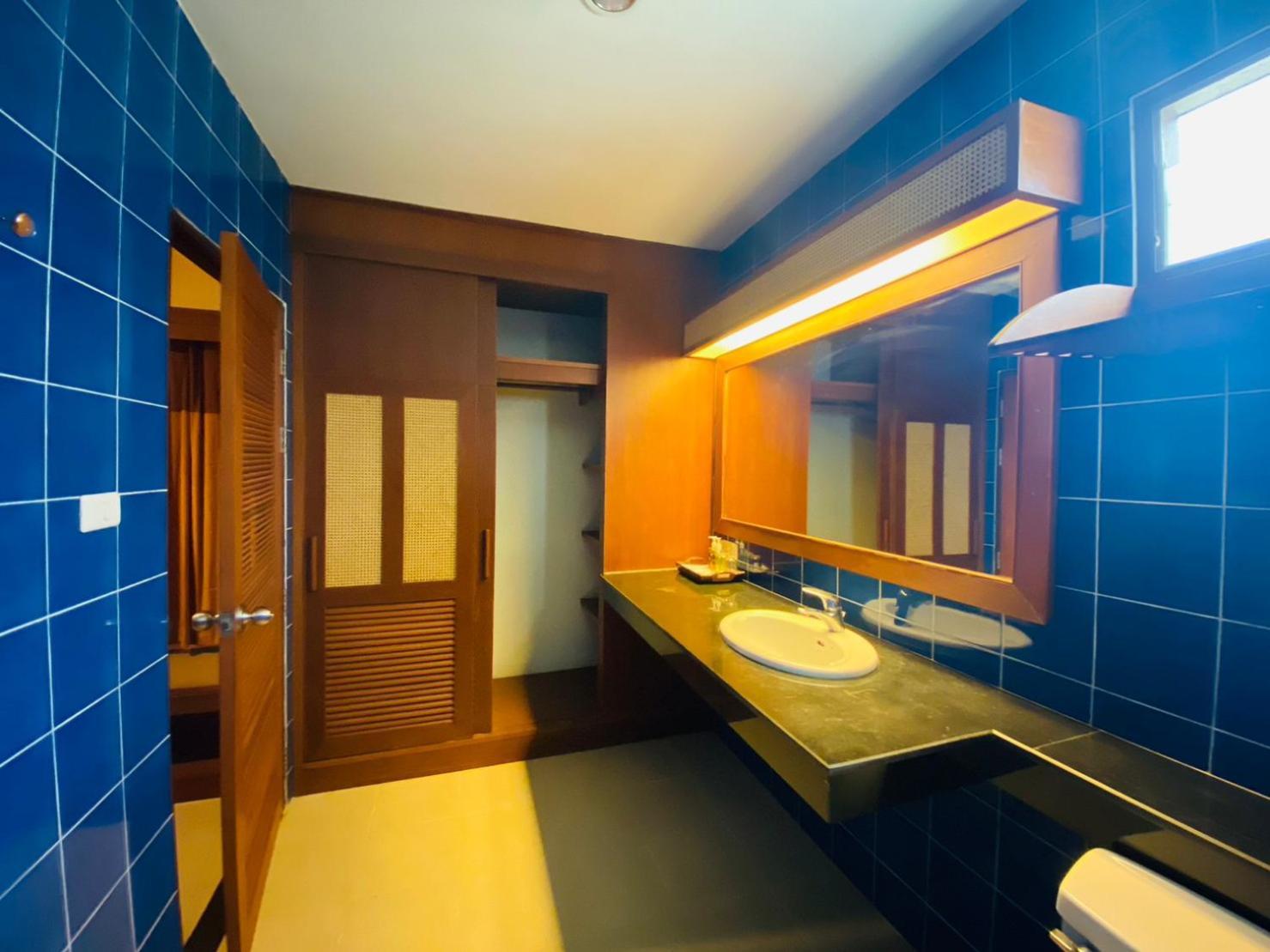Beach Bungalow At Lanta Resort Koh Lanta Exterior photo
