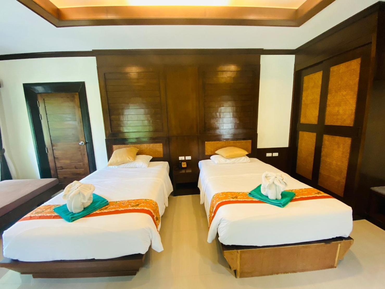 Beach Bungalow At Lanta Resort Koh Lanta Exterior photo