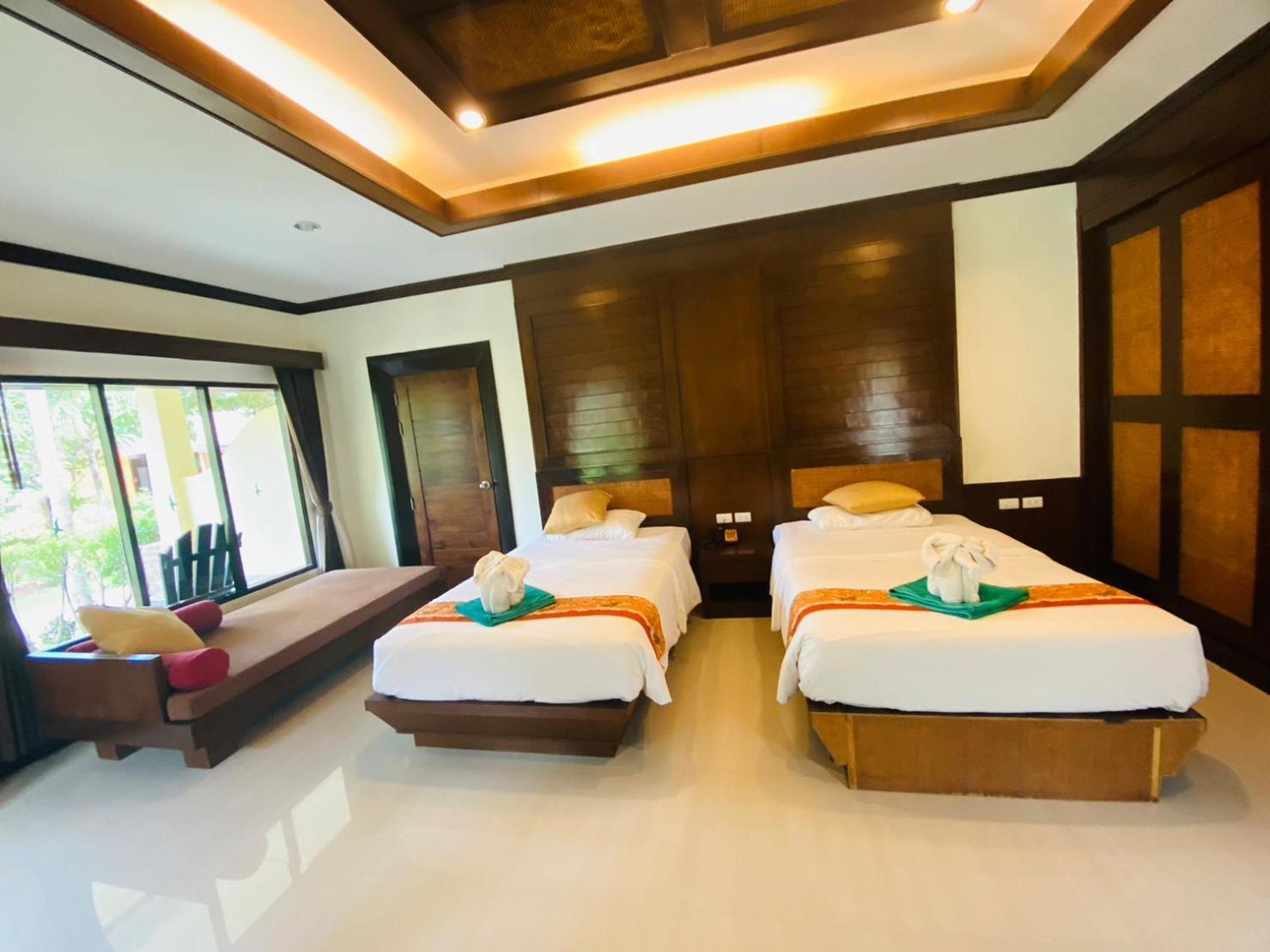 Beach Bungalow At Lanta Resort Koh Lanta Exterior photo