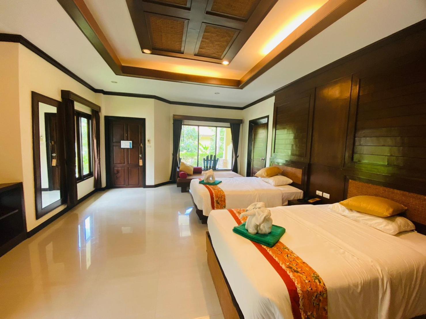 Beach Bungalow At Lanta Resort Koh Lanta Exterior photo